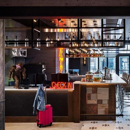 Готель Moxy Springfield Downtown Екстер'єр фото